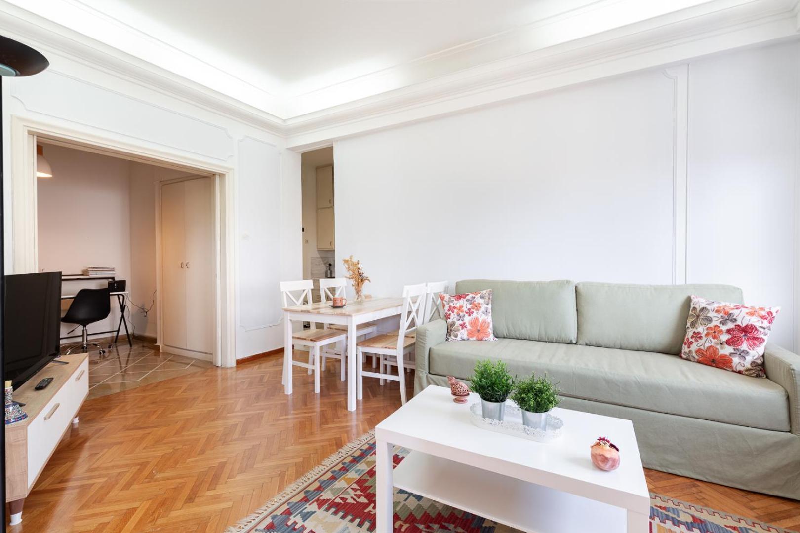 Super In Syntagma By Athenian Keys * Athens