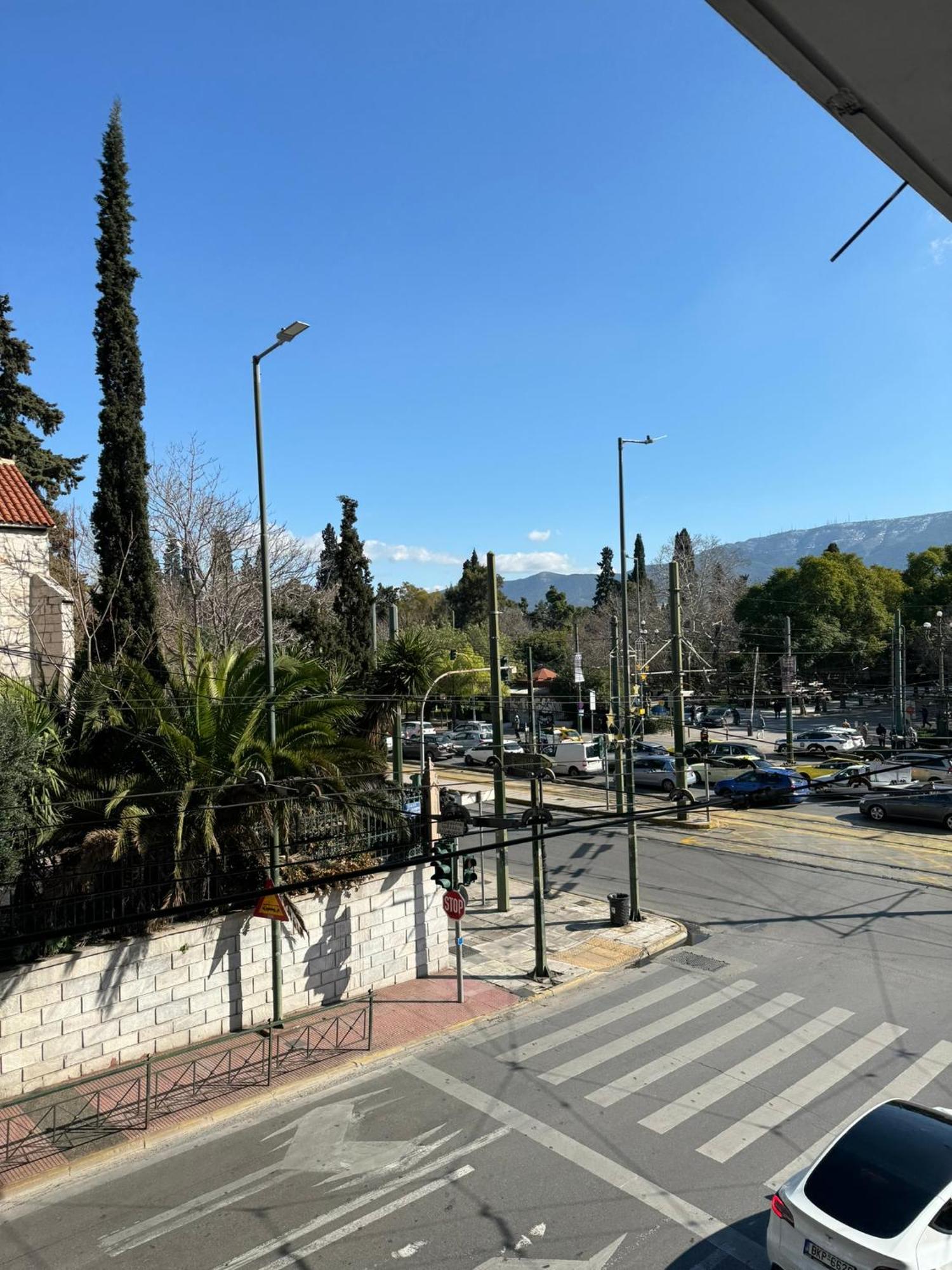 Super In Syntagma By Athenian Keys Apartment *