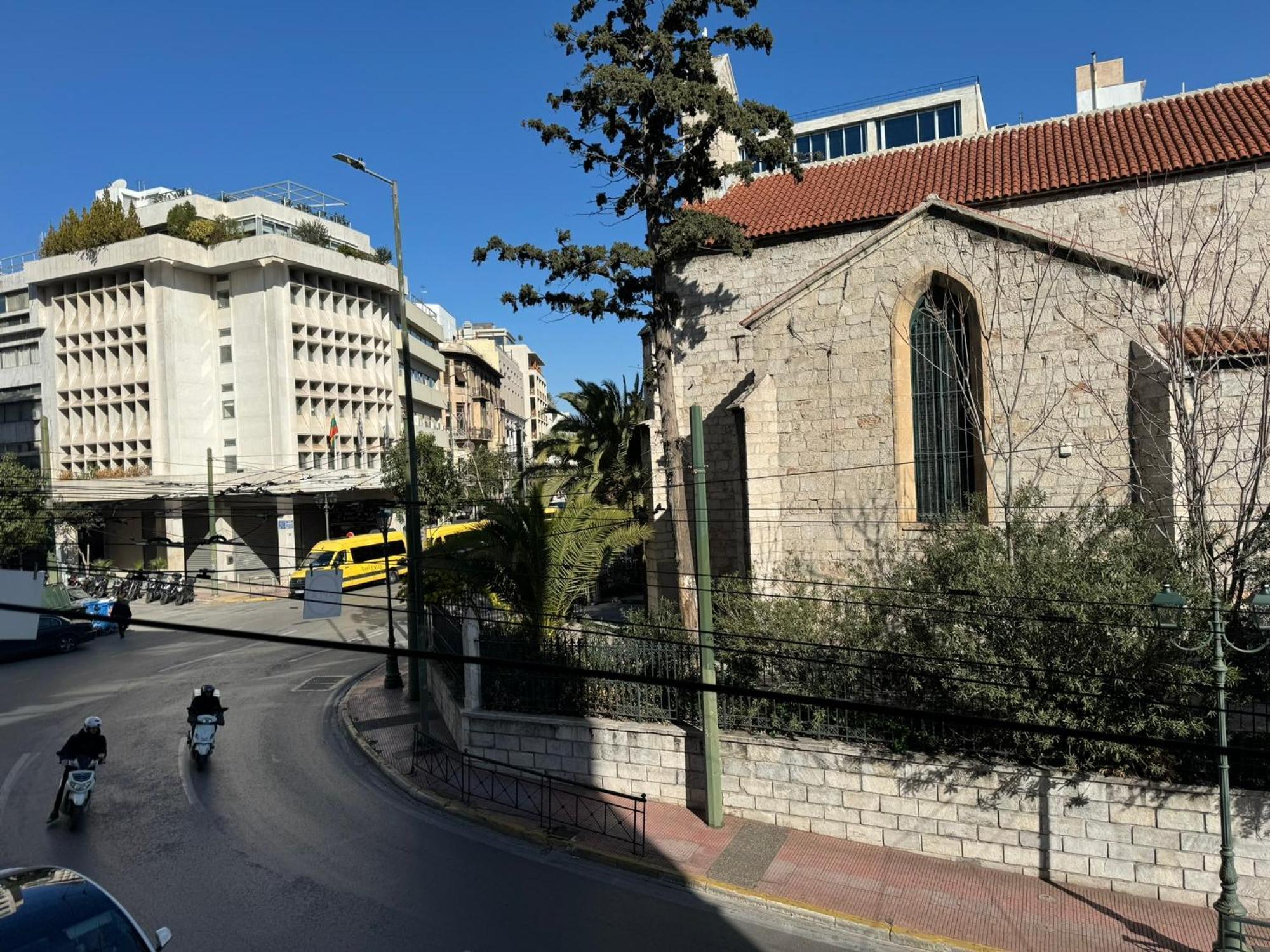 Super In Syntagma By Athenian Keys Apartment *