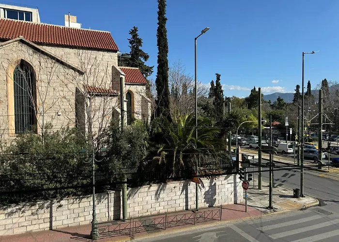 Plaka Residence By Atheniankeys